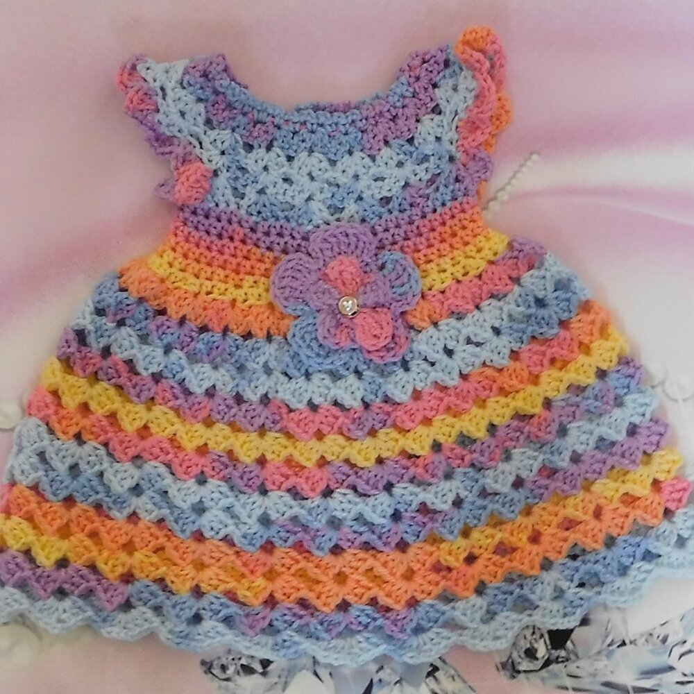 Crochet Baby Dress Handmade, Fits 0-3 Month, Baby Shower Gift, Flower Dress - Picture 5 of 6